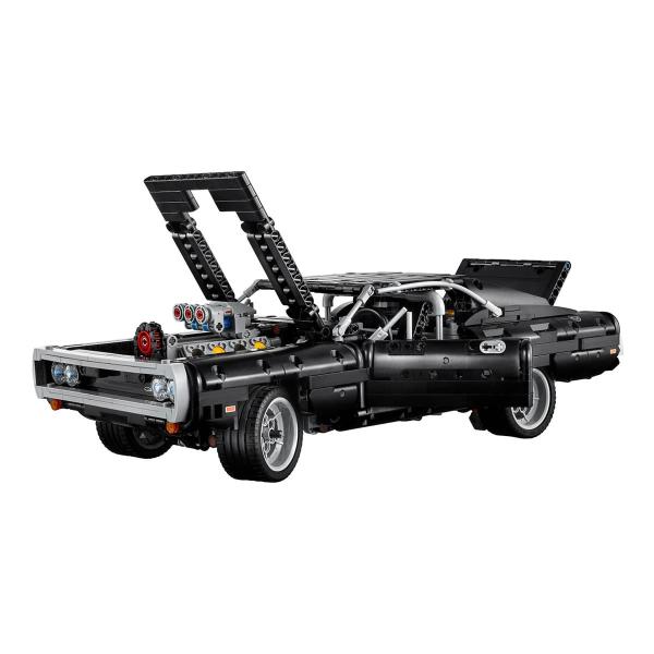 Конструктор LEGO Technic "Dodge Charger Доминика Торетто" (42111)